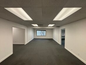 1850 Warburton Ave, Santa Clara, CA à louer Photo intérieure– Image 2 sur 5