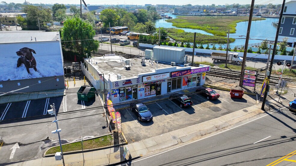 571-575 Atlantic Ave, Oceanside, NY à vendre - Photo de l’immeuble – Image 3 sur 10