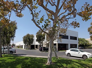 Plus de détails pour 2011 Auto Center Dr, Oxnard, CA - Bureau/Local commercial à louer