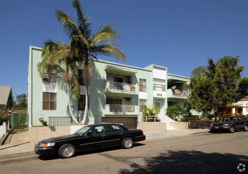 1545 Gordon St, Los Angeles, CA à vendre - Photo de l’immeuble – Image 3 sur 5