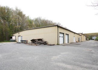 Plus de détails pour 444 Main St, Deep River, CT - Industriel/Logistique à louer