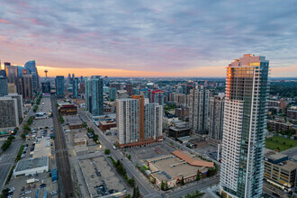 1053 10th Ave SW, Calgary, AB - VUE AÉRIENNE  vue de carte