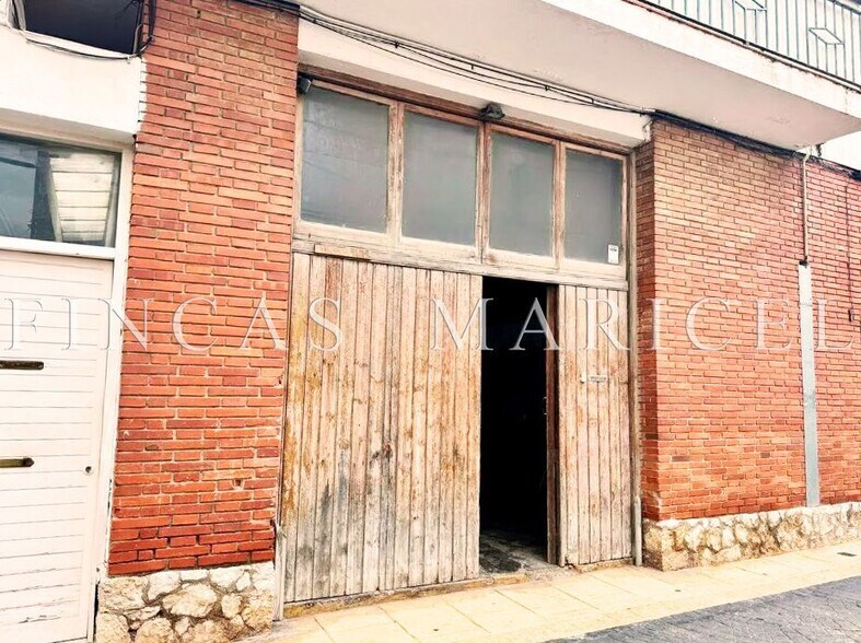 Local commercial dans Sitges, Barcelona à louer - Photo principale – Image 1 sur 2