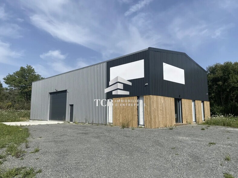 Local d'activités dans Cordemais à vendre - Photo de l’immeuble – Image 1 sur 9