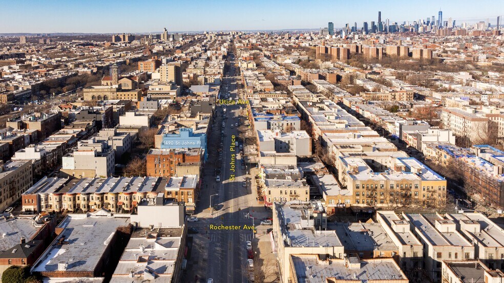 1490 St Johns Pl, Brooklyn, NY à vendre - Photo de l’immeuble – Image 2 sur 9