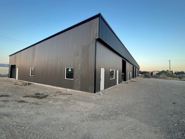 231 Tailwind Cir, Chubbuck, ID à louer - Photo de l’immeuble – Image 3 sur 4