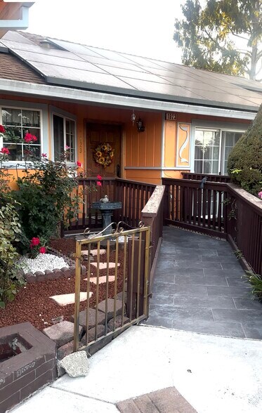 1923 Fallen Leaf Dr, Santa Rosa, CA à vendre - Photo principale – Image 1 sur 4