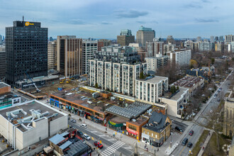 1560 Yonge St, Toronto, ON - VUE AÉRIENNE  vue de carte