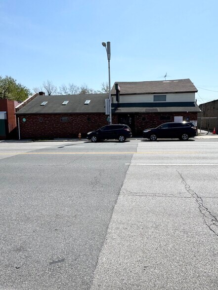 4813 Belair Rd, Baltimore, MD à vendre - Photo de l’immeuble – Image 2 sur 11