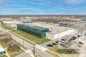 Plus de détails pour 164 Indusco Ct, Troy, MI - Local d'activités à louer