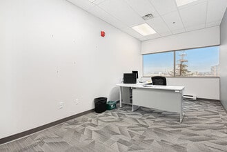 1223 Michael St, Gloucester, ON à louer Photo intérieure– Image 2 sur 11