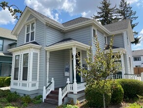 862 3rd St, Santa Rosa, CA à louer Photo de l’immeuble– Image 1 sur 6