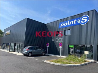 Plus de détails pour Local commercial à louer