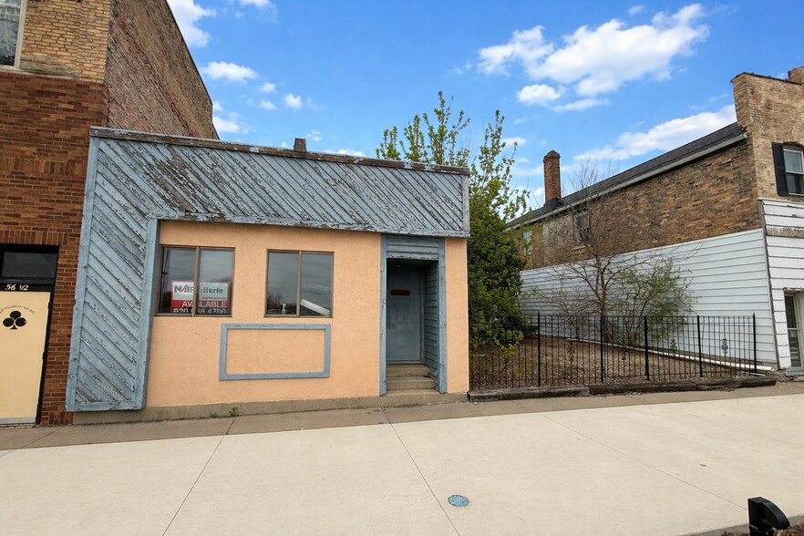 58 Racine St, Menasha, WI à vendre - Photo de l’immeuble – Image 1 sur 15