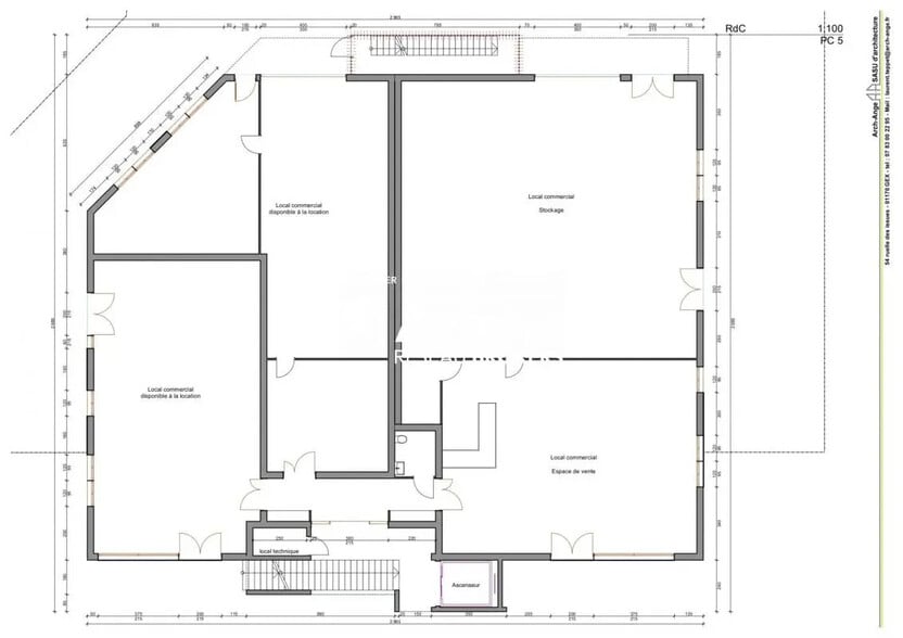 Local commercial dans Chevry à louer - Photo de l’immeuble – Image 3 sur 3