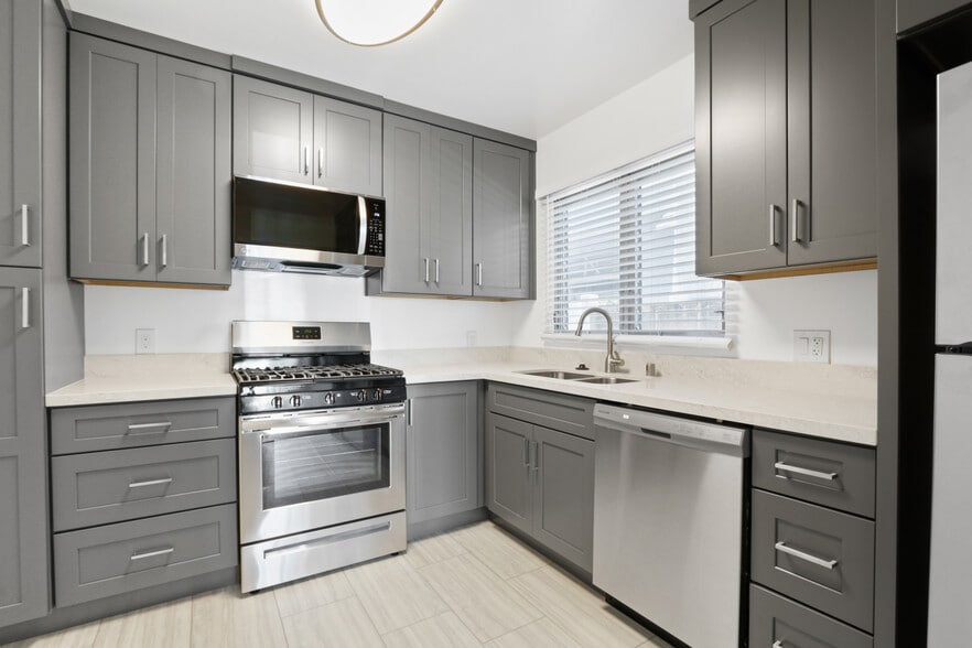 844 5th St, Santa Monica, CA à vendre - Photo de l’immeuble – Image 3 sur 14