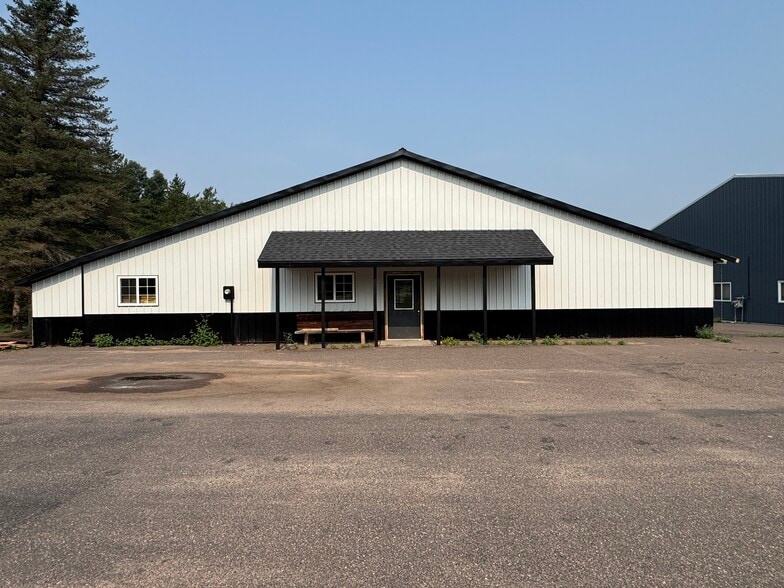 2480 W Highway 63, Springbrook, WI à vendre - Photo de l’immeuble – Image 1 sur 28