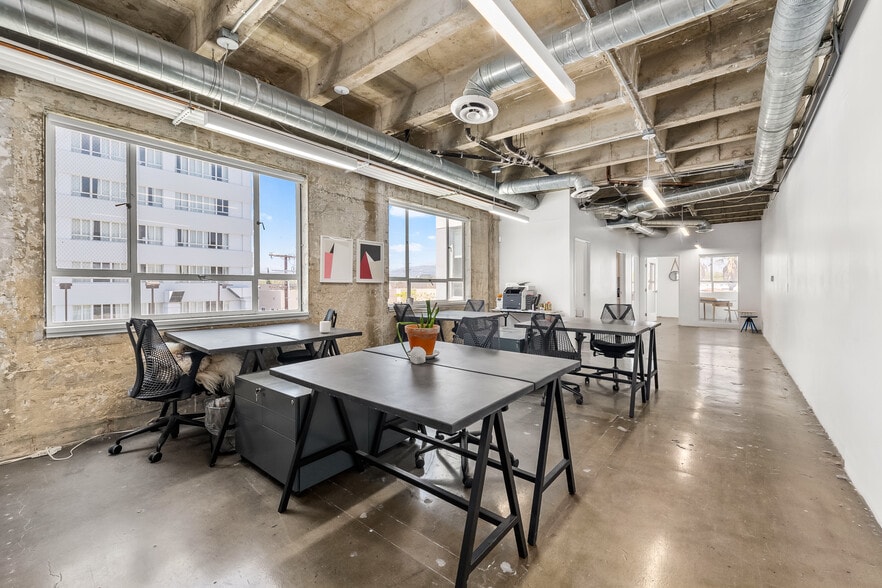 6363 Wilshire Blvd, Los Angeles, CA à louer - Photo intérieure – Image 2 sur 17