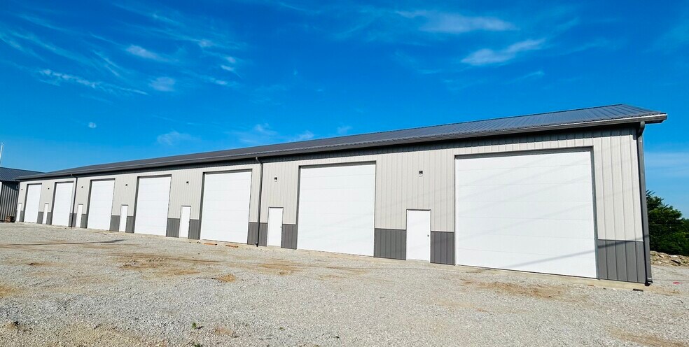 4820 S Limit Ave, Sedalia, MO à louer - Photo de l’immeuble – Image 2 sur 3