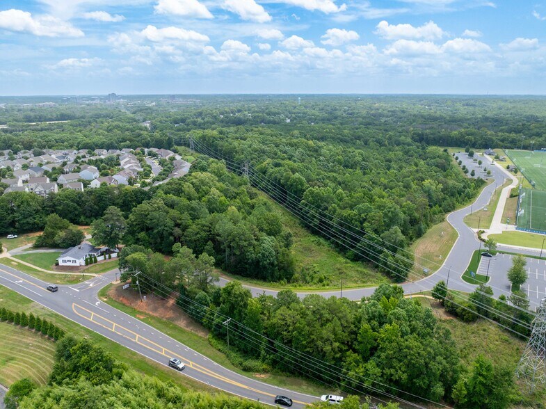 13315 Dorman rd, Pineville, NC à vendre - Photo principale – Image 1 sur 5