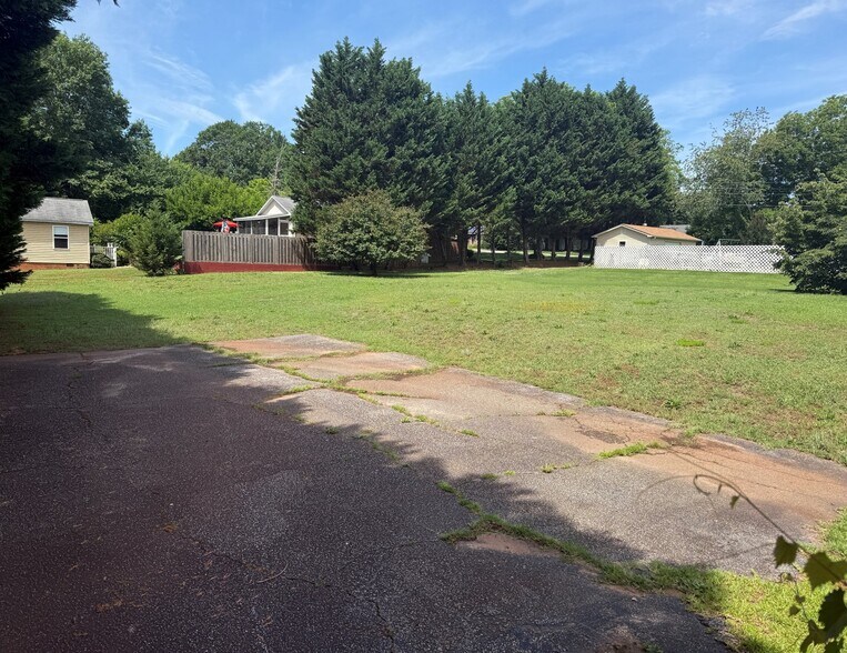 1204 E Main St, Duncan, SC à vendre - Photo de l’immeuble – Image 2 sur 7