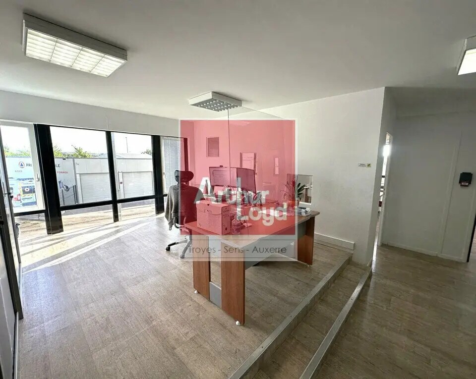 Bureau dans Troyes à louer Photo de l’immeuble– Image 1 sur 6