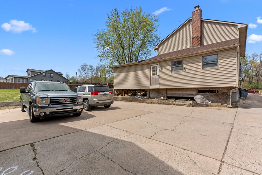 670 Lincoln Hwy, Fairless Hills, PA à vendre - Photo de l’immeuble – Image 3 sur 4