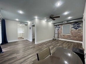 5606 N Nebraska Ave, Tampa, FL à louer Photo intérieure– Image 1 sur 10