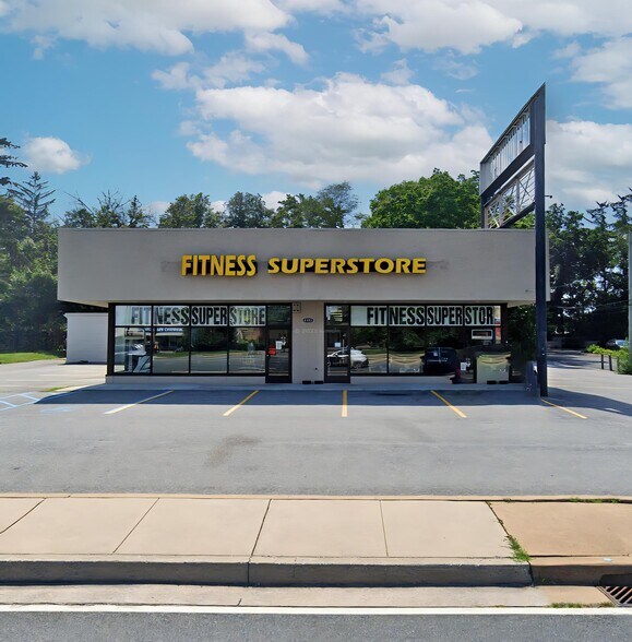 2302 Concord Pike, Wilmington, DE à louer - Photo de l’immeuble – Image 2 sur 3
