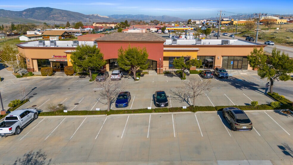 20601 State Highway 202, Tehachapi, CA à vendre - Photo principale – Image 1 sur 4