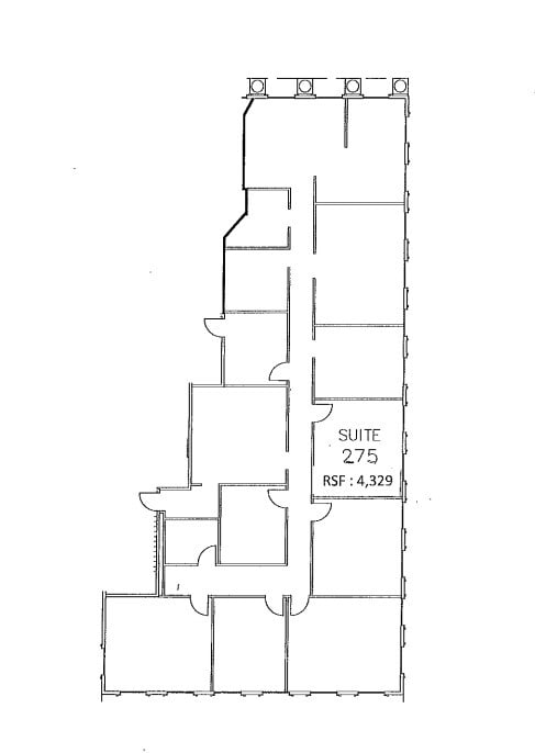 20501 Ventura Blvd, Woodland Hills, CA à louer Plan d’étage– Image 1 sur 1