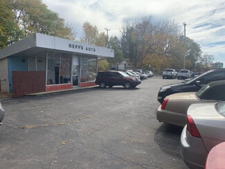 Plus de détails pour 1895 S Main St, Akron, OH - Local commercial à vendre