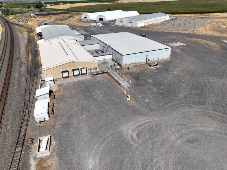 34075 E Walls Rd, Hermiston, OR à louer - Photo de l’immeuble – Image 2 sur 12