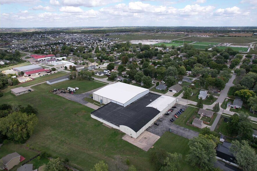 512 NE Main St, Grimes, IA à vendre - Photo de l’immeuble – Image 3 sur 7