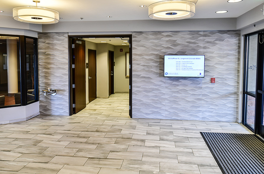 351 Coffman St, Longmont, CO à louer - Hall d’entrée – Image 3 sur 12