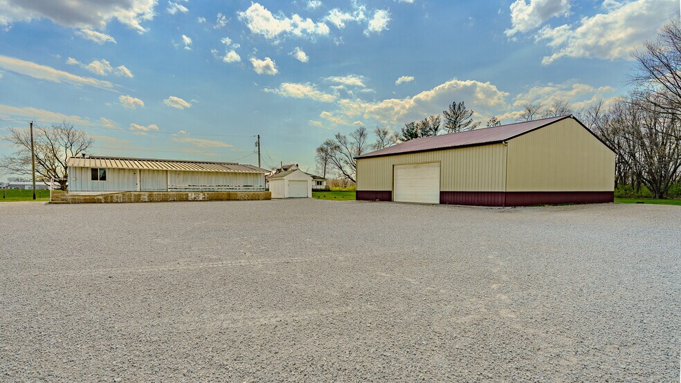 608 Kenton, Reynolds, IN à vendre - Photo principale – Image 1 sur 25