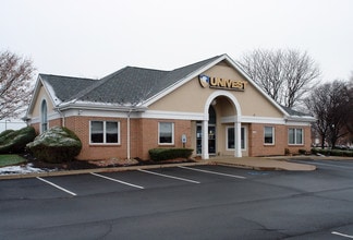 Plus de détails pour 601 Louis Dr, Warminster Township, PA - Local commercial à louer