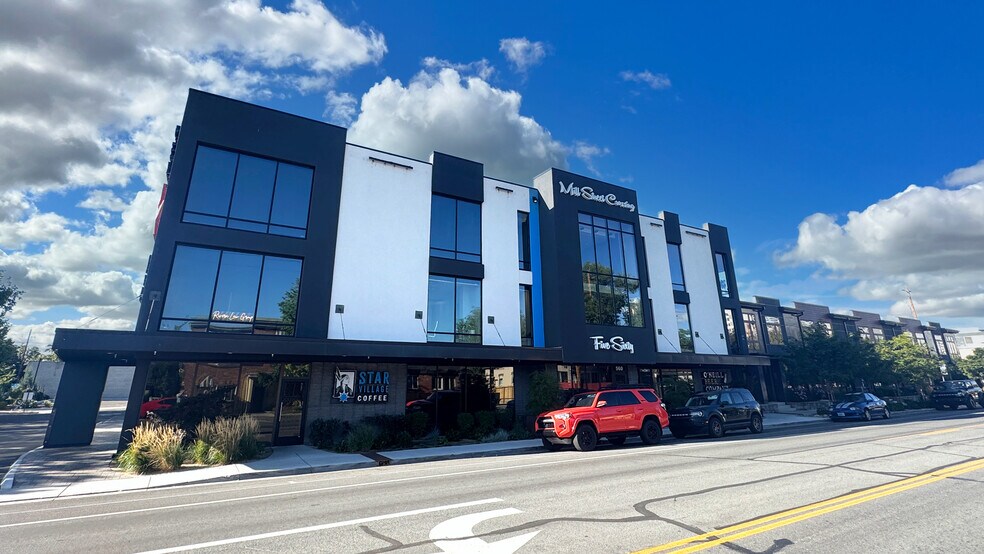 560 Mill St, Reno, NV à louer - Photo de l’immeuble – Image 1 sur 23