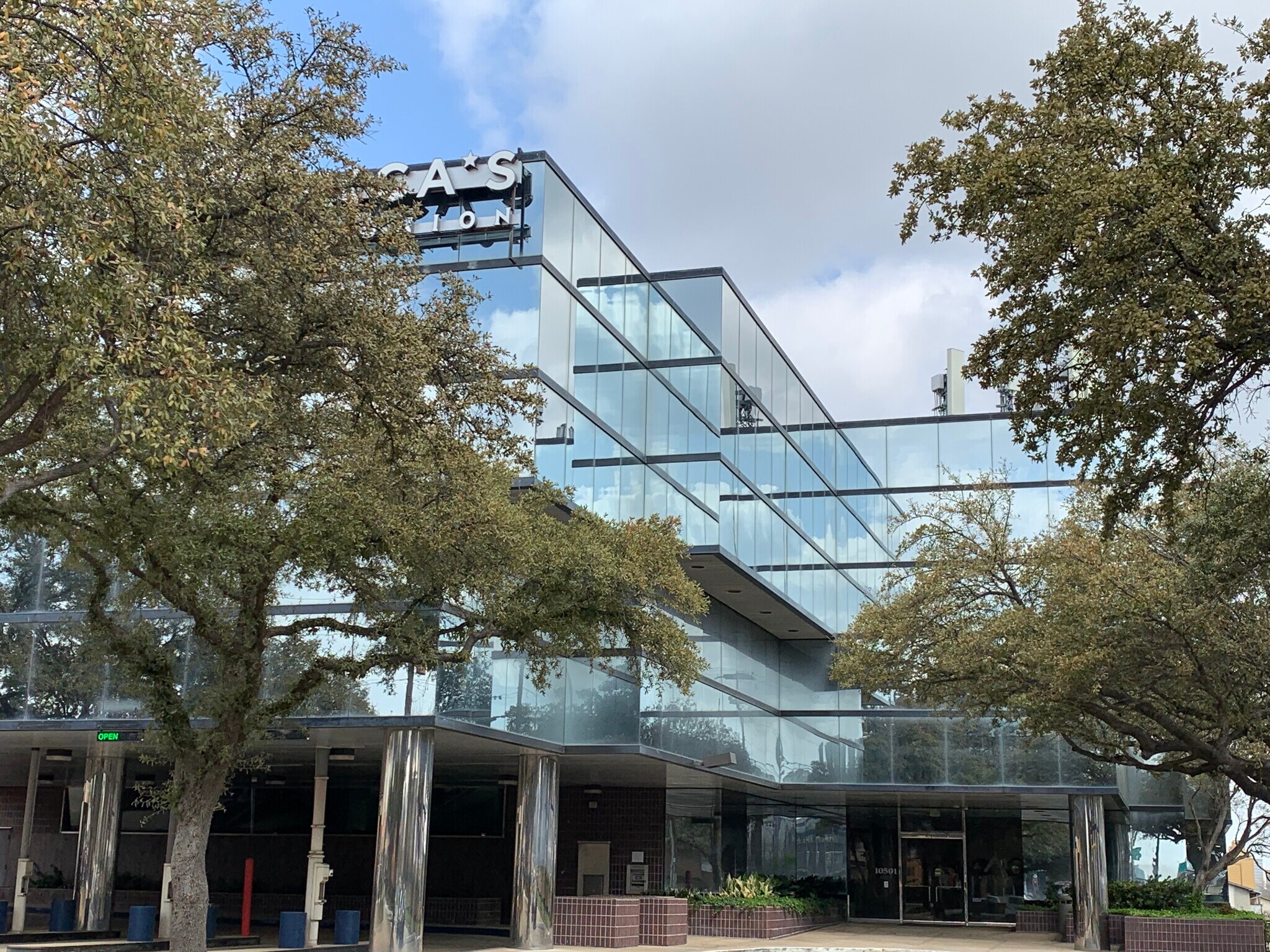 10501 N Central Expy, Dallas, TX à louer Photo principale– Image 1 sur 5