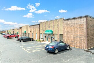 Plus de détails pour 50-88 Eisenhower Ln N, Lombard, IL - Industriel/Logistique à louer