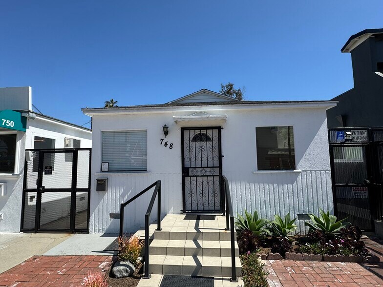 748 Washington Blvd, Marina del Rey, CA à louer - Photo de l’immeuble – Image 2 sur 20