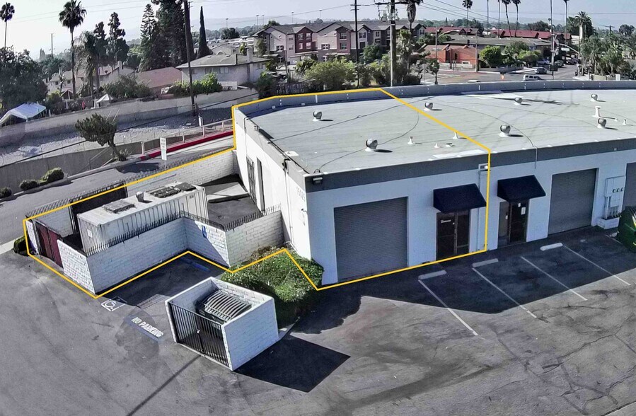 15025 Badillo St, Baldwin Park, CA à louer - Photo de l’immeuble – Image 1 sur 6