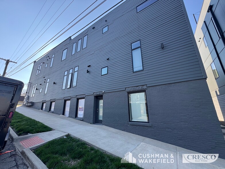 430 Jefferson Ave, Cleveland, OH à vendre - Photo de l’immeuble – Image 3 sur 3