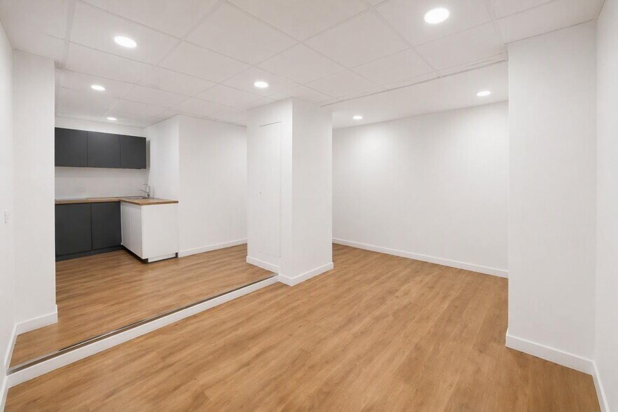 Bureau dans Paris à louer - Photo de l’immeuble – Image 3 sur 9