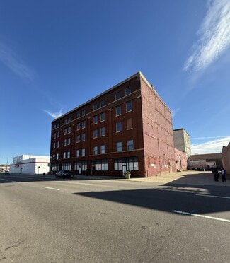 Plus de détails pour 318 Cherry Ave NE, Canton, OH - Industriel/Logistique à vendre