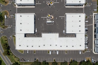 7906 Kingspointe Pky, Orlando, FL - VUE AÉRIENNE  vue de carte