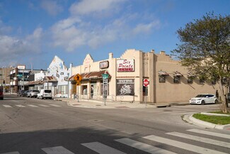 Plus de détails pour 1702 S Alameda St, Corpus Christi, TX - Local commercial à louer