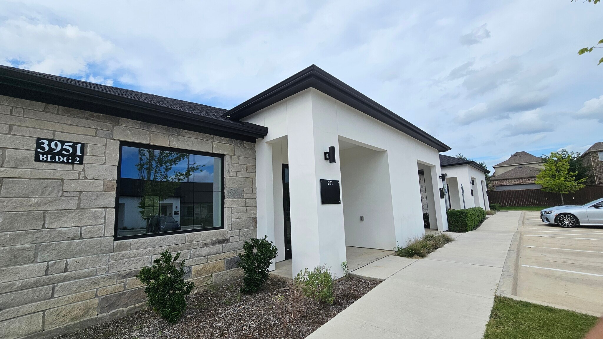 3951 Alma Rd, McKinney, TX à vendre Photo de l’immeuble– Image 1 sur 7