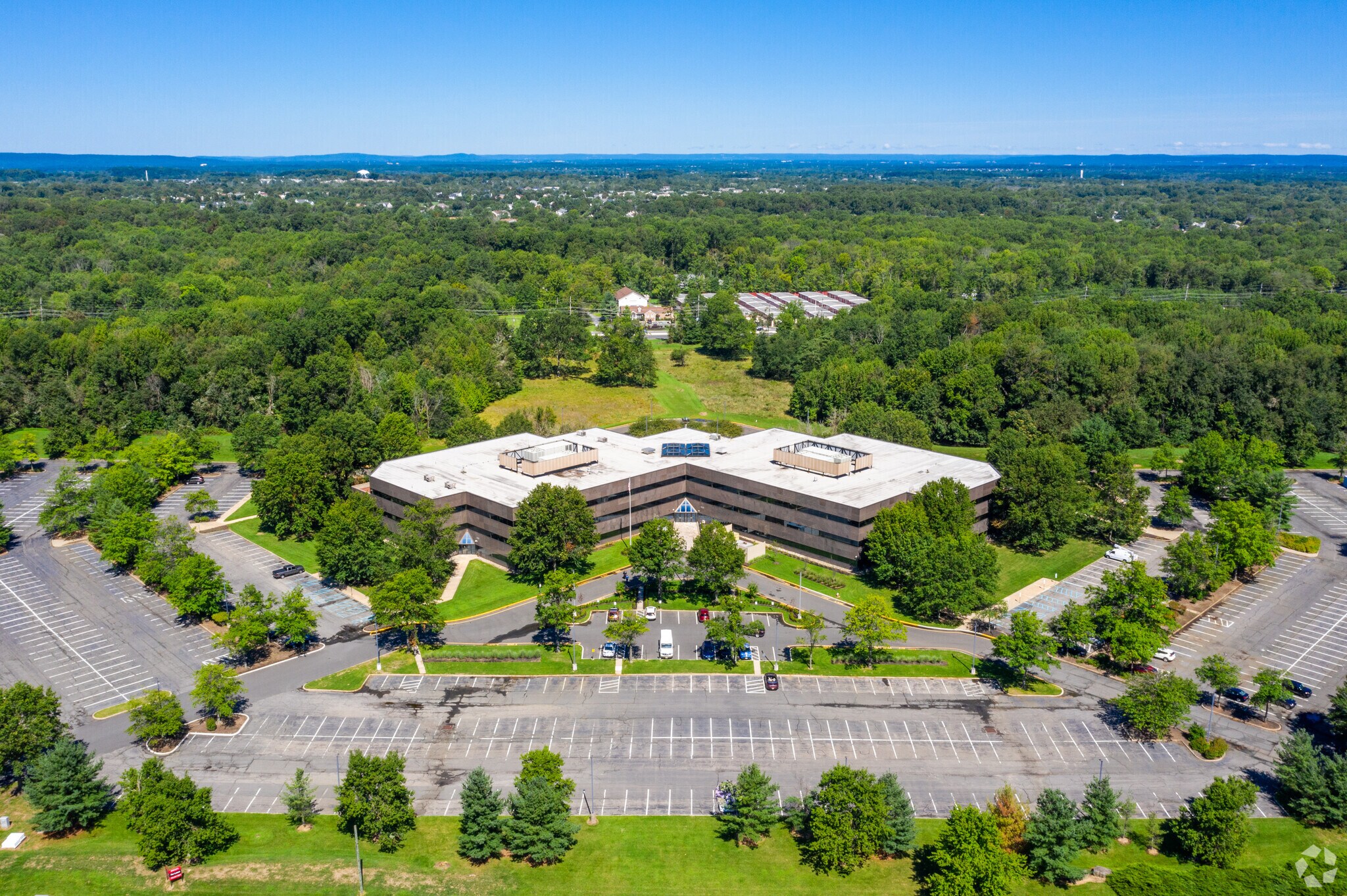 1100 Cornwall Rd, South Brunswick, NJ à louer Aérien– Image 1 sur 32