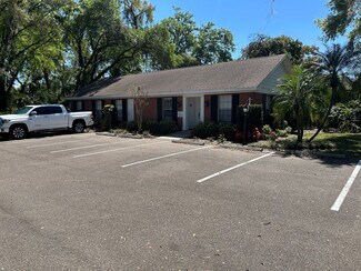 Plus de détails pour 213 Kingsway Rd, Brandon, FL - Bureau à louer
